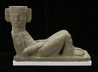 chac-mool-sculpture